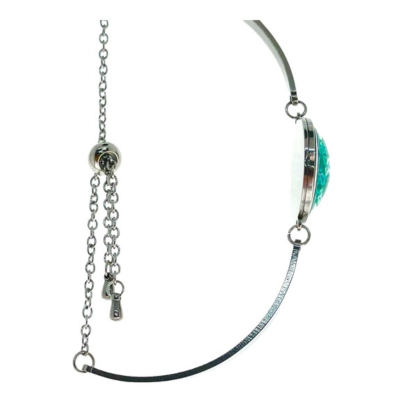 Green Lotus Slider Bead Bracelet - Picture 4 of 7